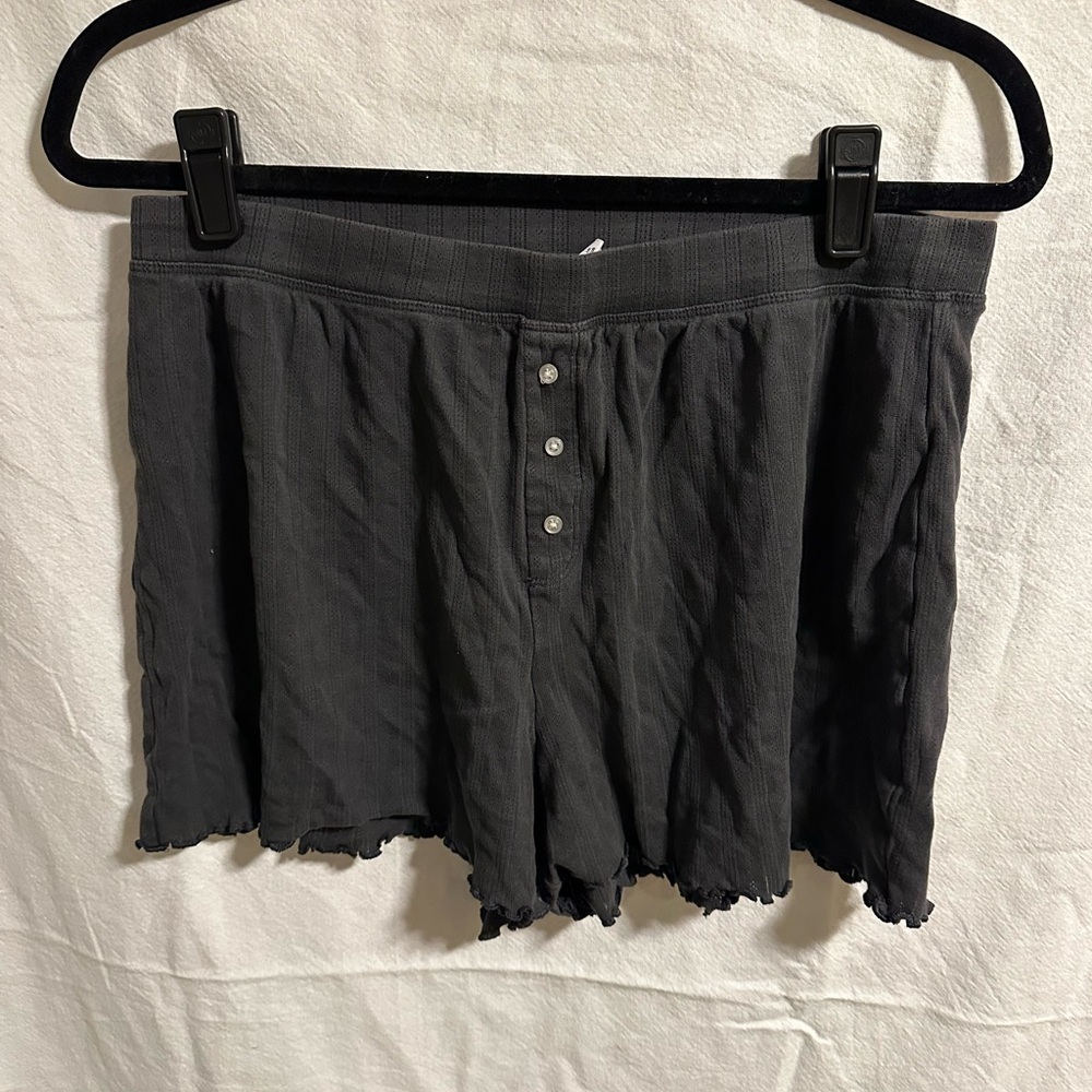 Old Navy Women’s Black Ribbed Button-Front Lounge Shorts Sz M